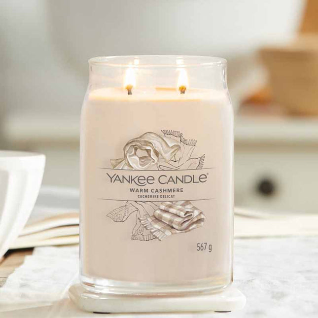 Warm Cashmere Signature Large Jar