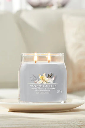 Smoked Vanilla & Cashmere Signature Medium Jar